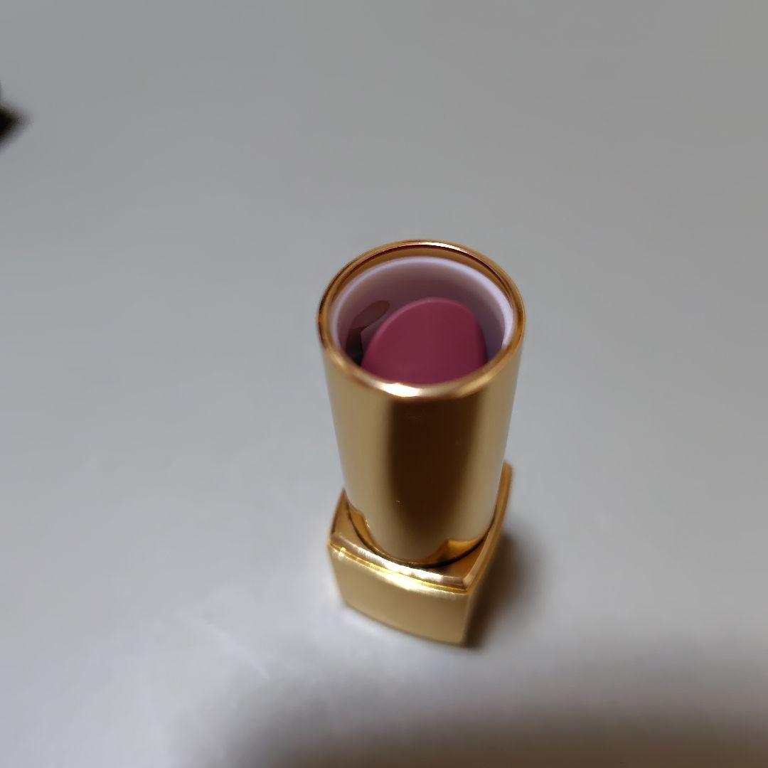 CHANEL ルージュアリュールヴェルヴェットレペルル ケースとギフトBOX付き