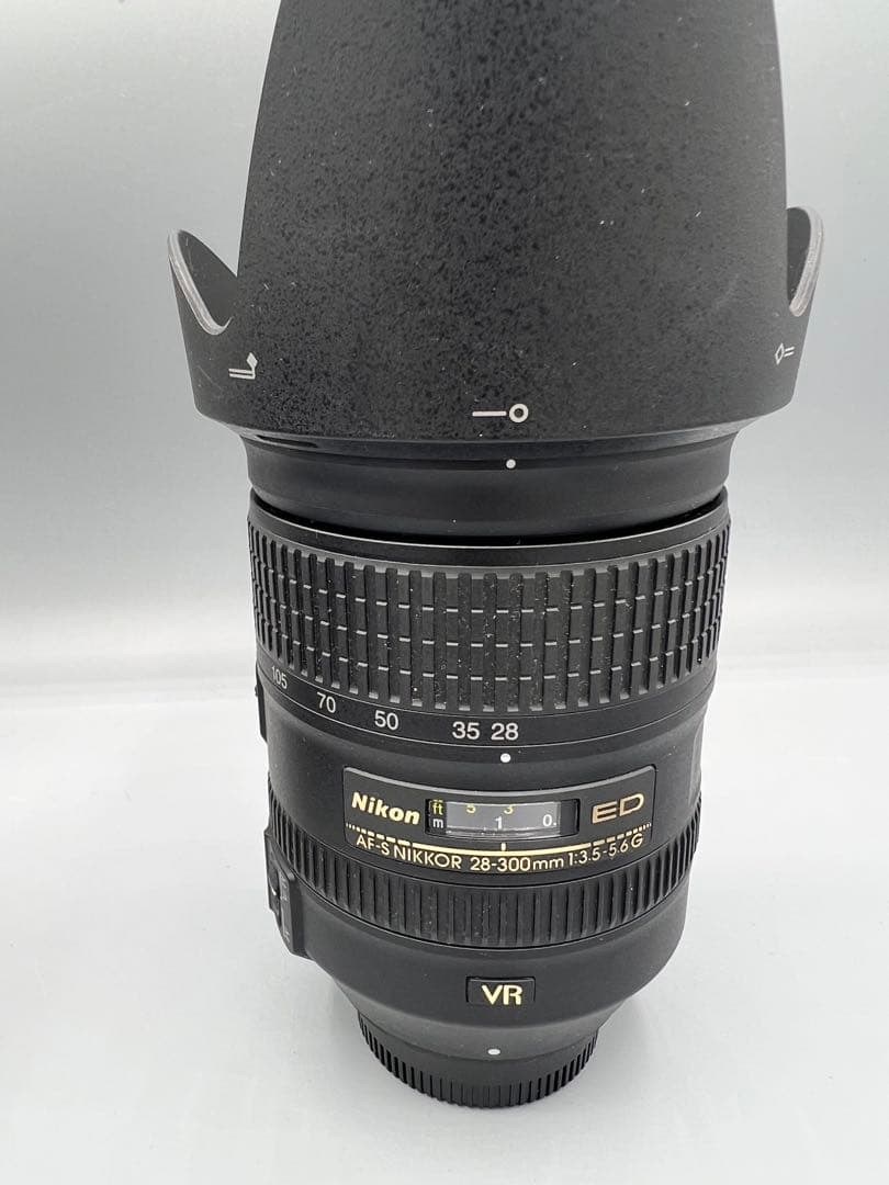 レンズ(ズーム) Nikon AF-S NIKKOR 28-300mm f/3.5-5.6G ED Amazon.com : Nikon AF-S FX NIKKOR 28-300mm f/3.5-5.6G ED Vibration