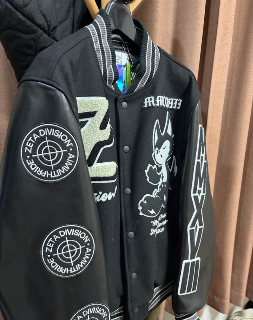 2024 ZETA MASCOT VARSITY JACKET - メルカリ