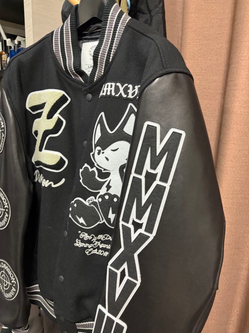 2024 ZETA MASCOT VARSITY JACKET - メルカリ