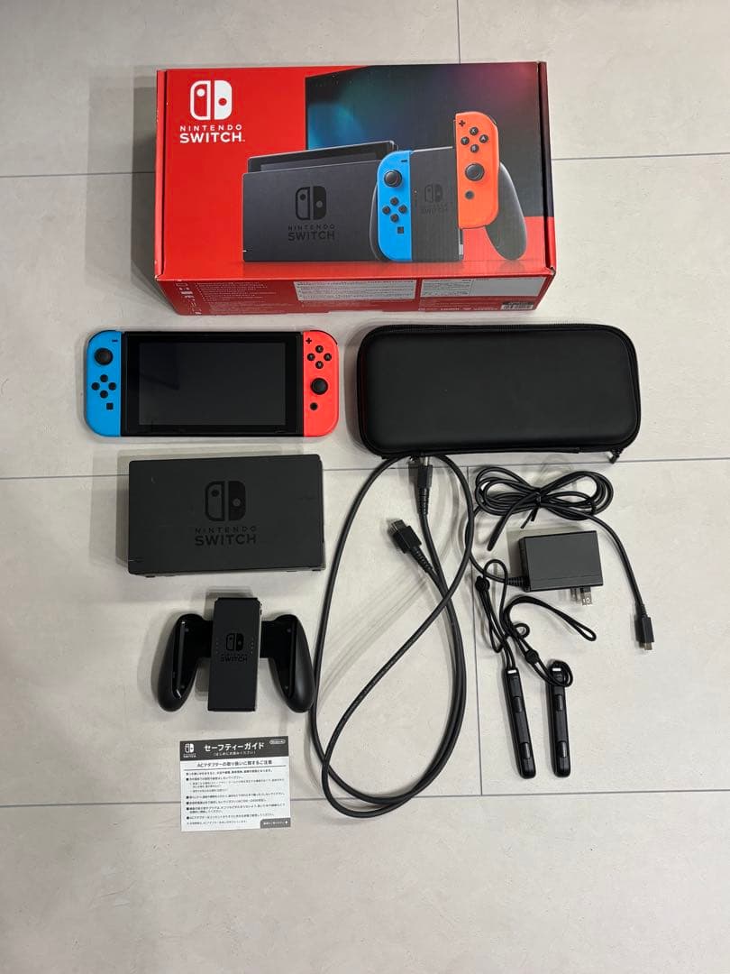 Nintendo Switch 本体　128GB SD・本体ケース付き 楽天市場】Nintendo Switch 本体ケース クリア ハードケース 分体式