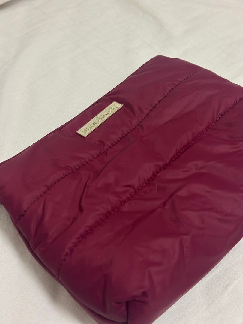 Rare Beauty ポーチ、チーク2種類 まとめ売り Rare Beautyのチーク人気