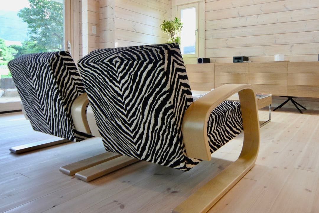 北欧家具Artek / アルテックタンクソファ400ゼブラ一脚 - メルカリ