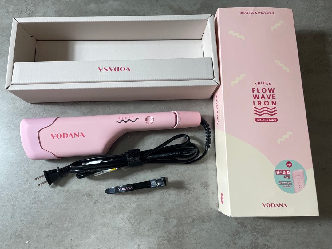 VODANA Triple Flow Wave Iron ピンクバニラ 32mm TRIPLE FLOW WAVE IRON 32mm / VODANA(ヘアアイロン, 美容家電)の通販