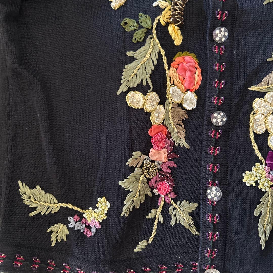 ATELIER SAGAN刺繍入りカーディガン 黒 アトリエサガンL 麻100 - メルカリ