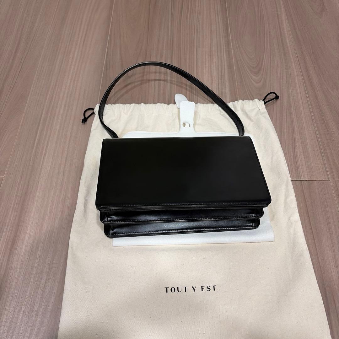 《TOUTY EST》SACPAUMELLEポメルバッグblack