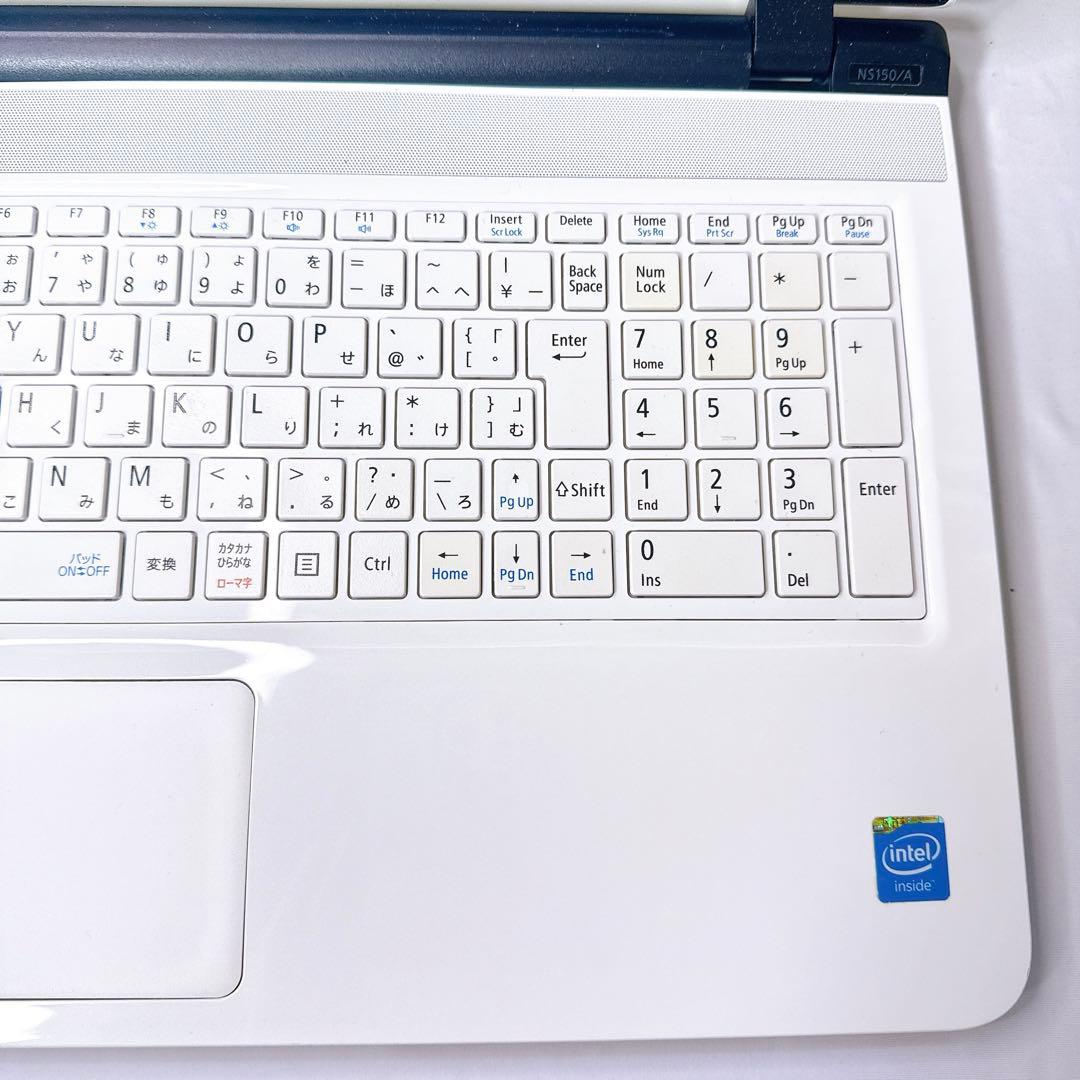 ホワイトパソコン❤️Windows11❤️高速SSD❤️マウス付き❤️届いたら