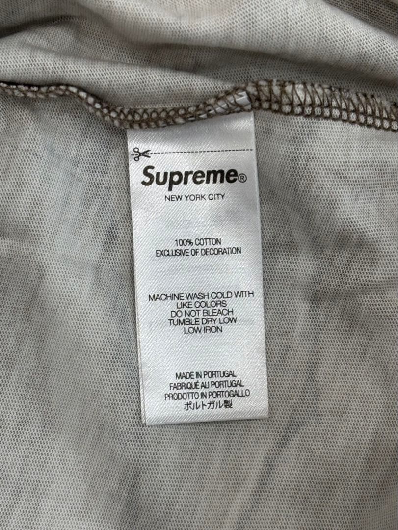 シュプリーム リアルツリー スモールボックスロゴ ロンT - メルカリ