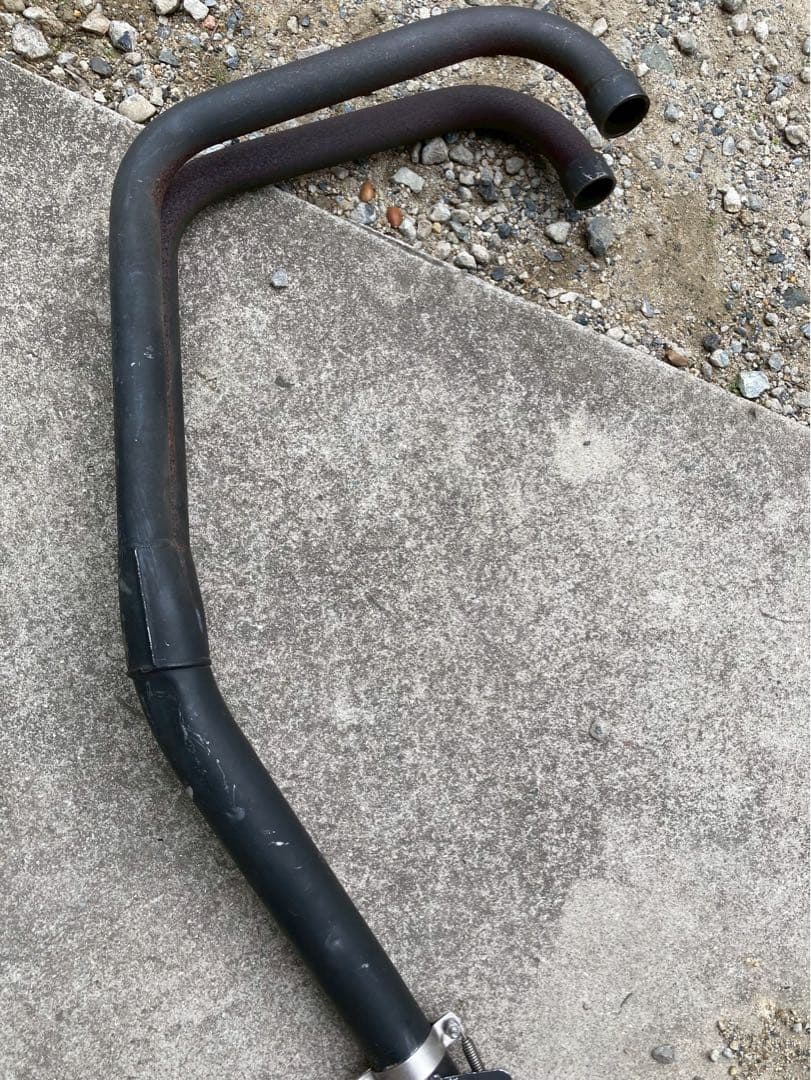 クラブマン・エキパイ⇒オーバー製（たぶん）⇒サイレンサー⇒黒田家