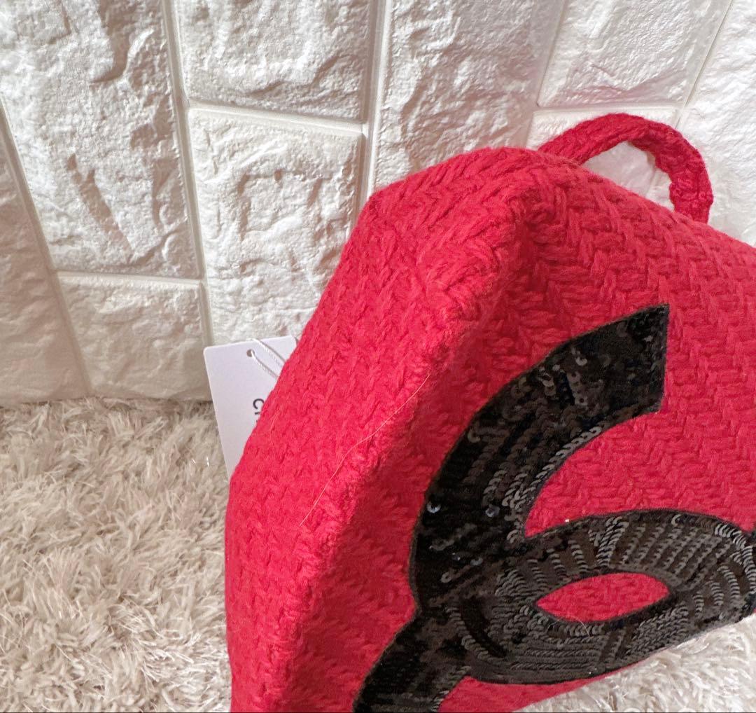 CHANEL レッドトートバッグ スパンコール付きノベルティ - メルカリ