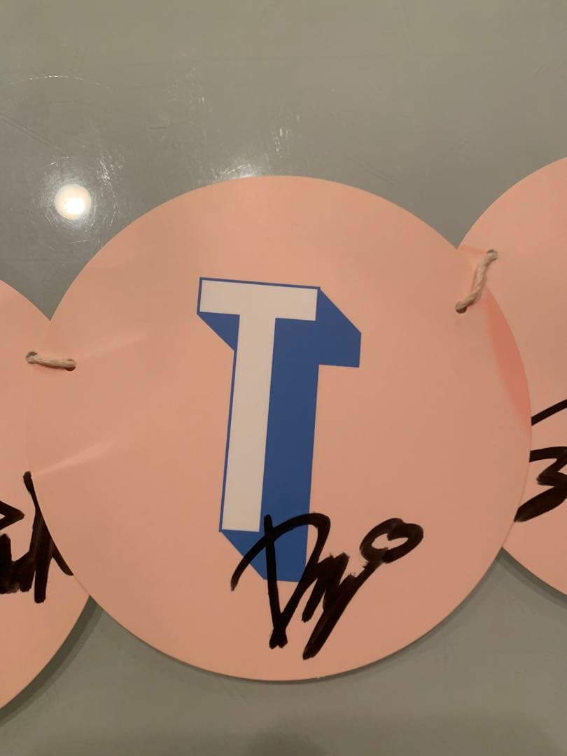 TWICE 直筆サイン入り 歌詞カード page two