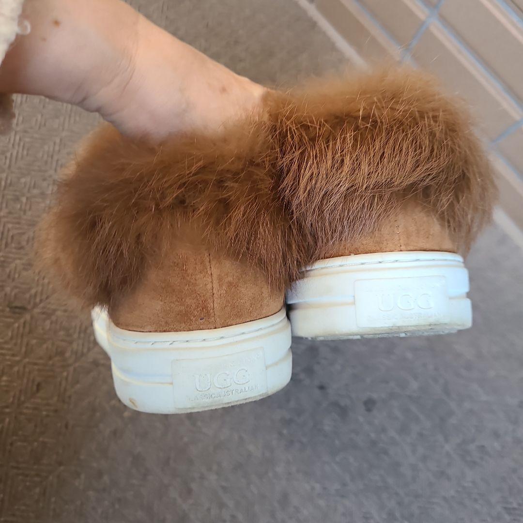 UGG ブラウン ムートンファースリッポン - メルカリ