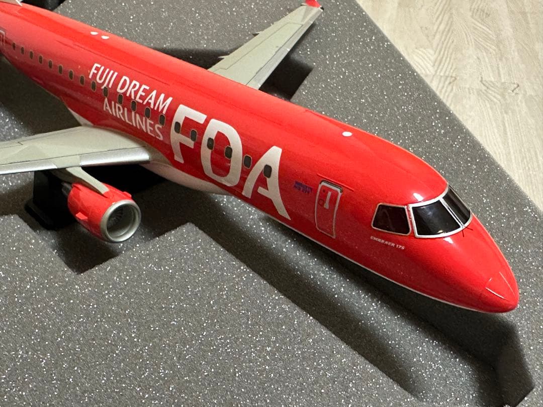 1/100 FDA フジドリームエアラインズ エンブラエル175 レッド - メルカリ