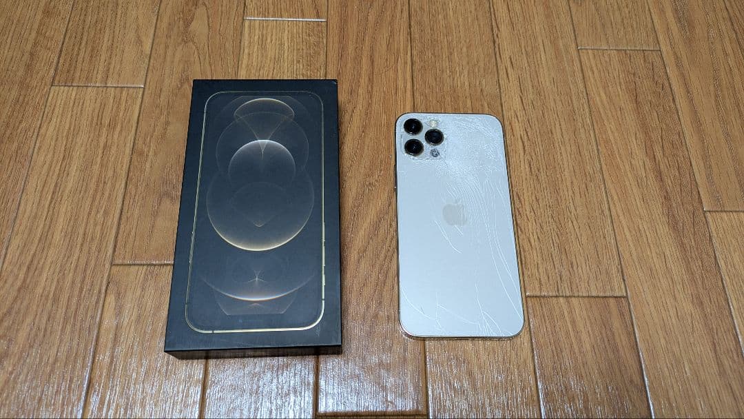 Apple iPhone 12 Pro gold 256gb ヒビありジャンク品