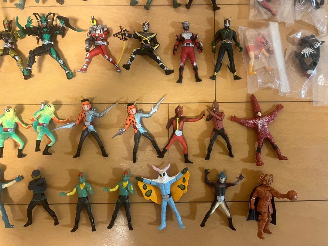 HG仮面ライダーシリーズ ガシャポン 仮面ライダーフィギュア60体セット