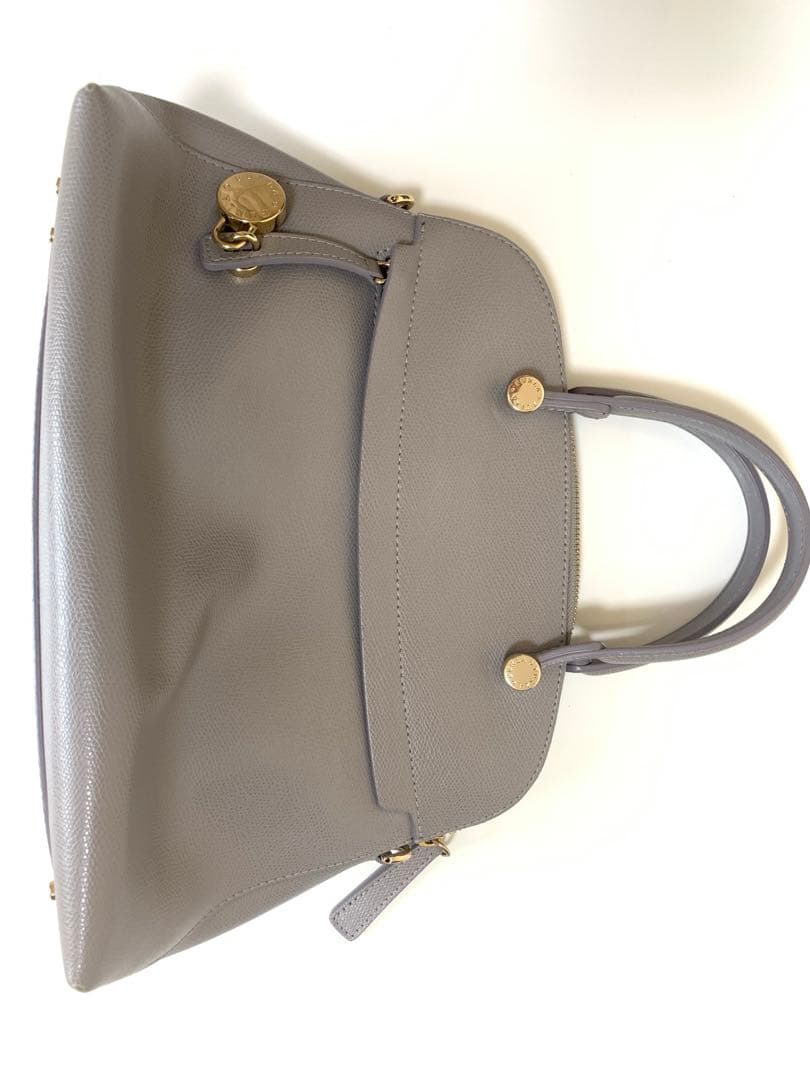 《美品・保存袋付》FURLAパイパーM グレージュハンドバッグ ショルダーバッグ