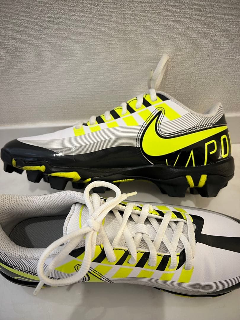 【超美品】ナイキ　野球スパイク　エアマックス95カラー　25.5cm