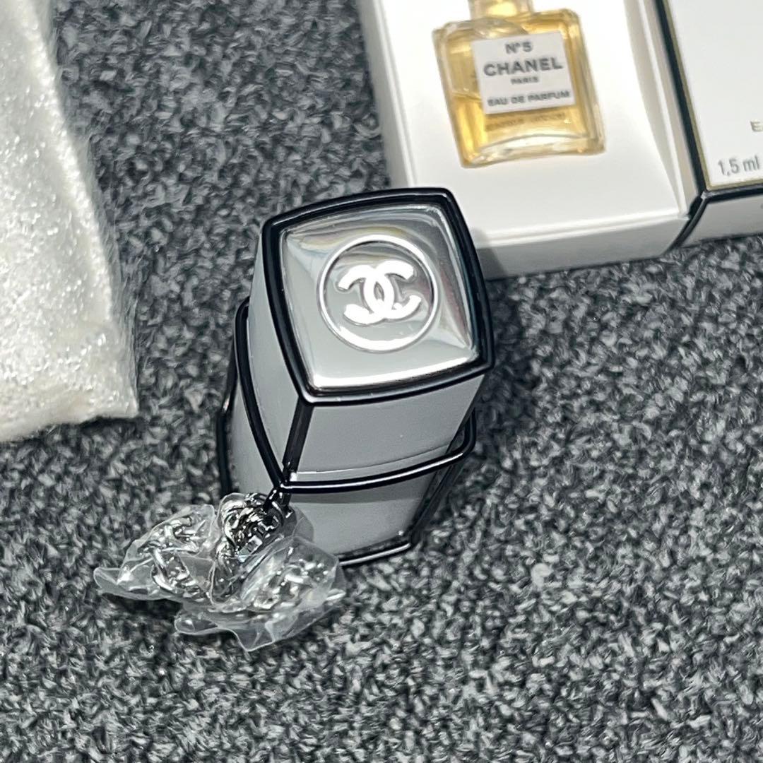 CHANEL No5 24年ホリデー パース スプレー チャーム セット