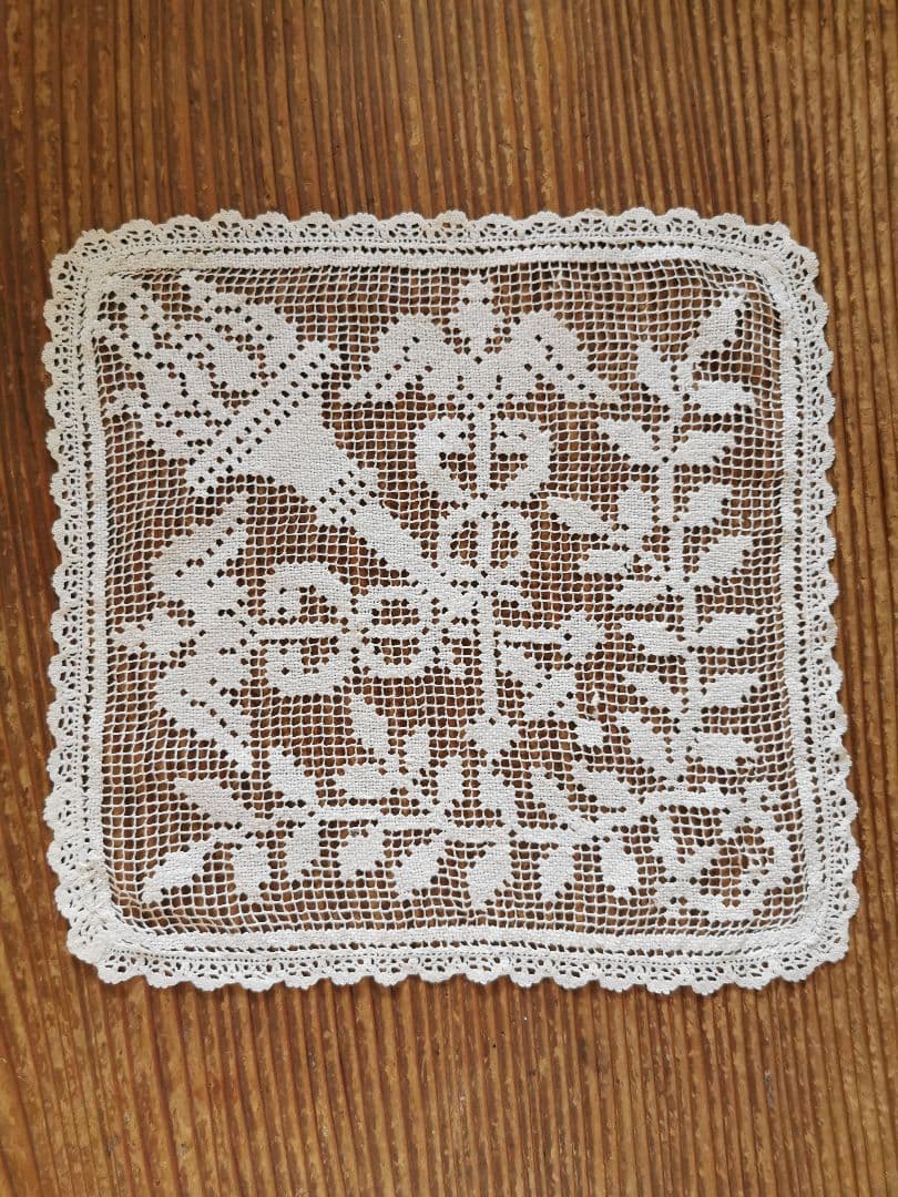 アンティーク フィレレース 聖火と鳩とオリーブ 透かしパネル