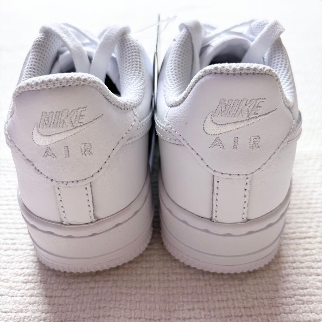 新品 NIKE AIRFORCE 1 LE (GS) 21.5cm