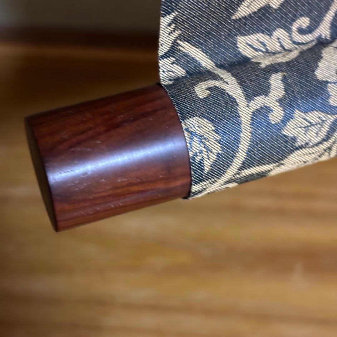 安城御影 掛け軸 親鸞聖人 木箱付き 送料無料 - メルカリ