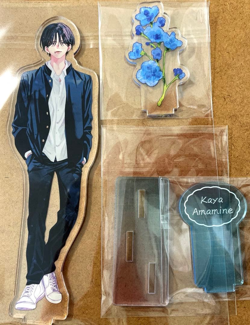 春の嵐とモンスター 天峰栢 アクリルスタンド - メルカリ