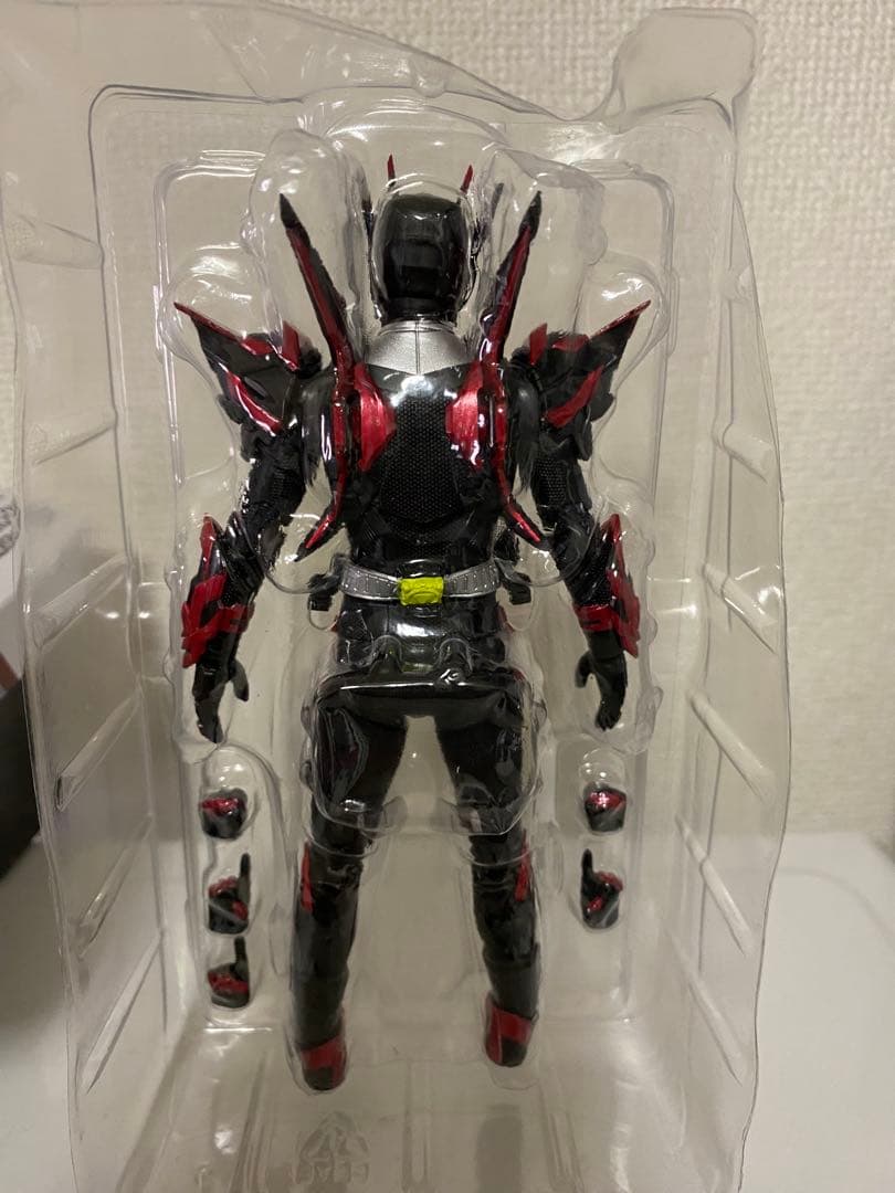 S.H.Figarts 仮面ライダーゼロワン　ヘルライジングホッパー