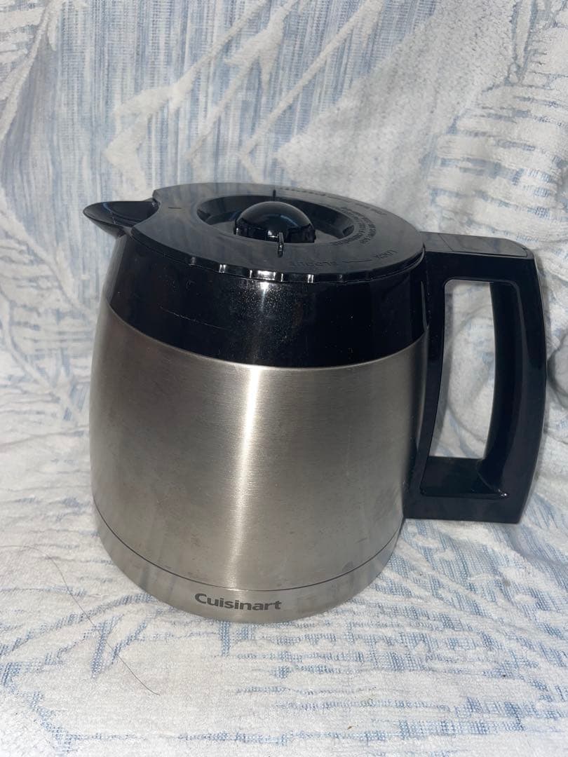 Cuisinart -クイジナート-ミル付きコーヒーメーカーDGB-900BC