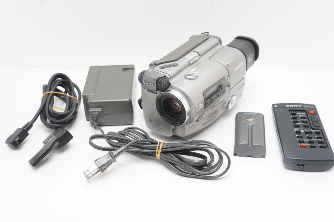 【動作品】SONY CCD TR2 Hi8ビデオカメラ Amazon.co.jp: ソニー CCD-TR2 8mmビデオカメラ(8mmビデオデッキ