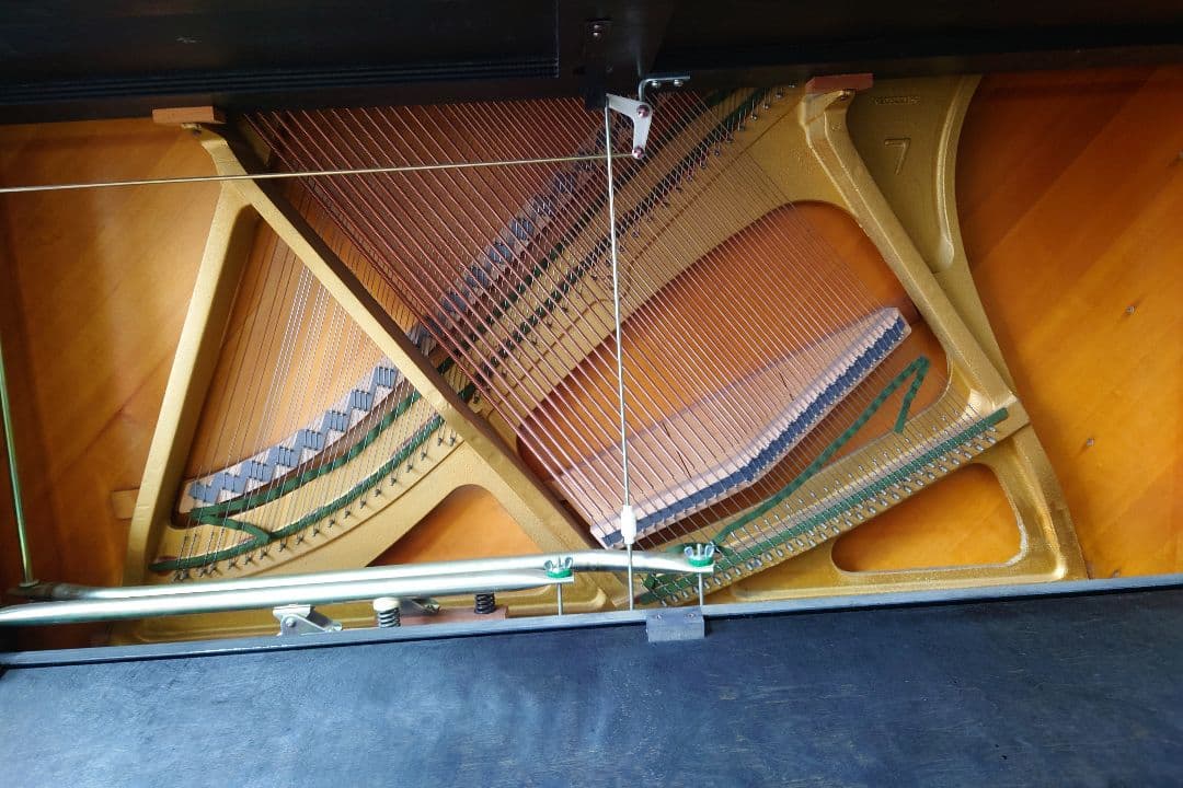 2月26日まで掲載】YAMAHAアップライトピアノ U1G 1972年製 - メルカリ