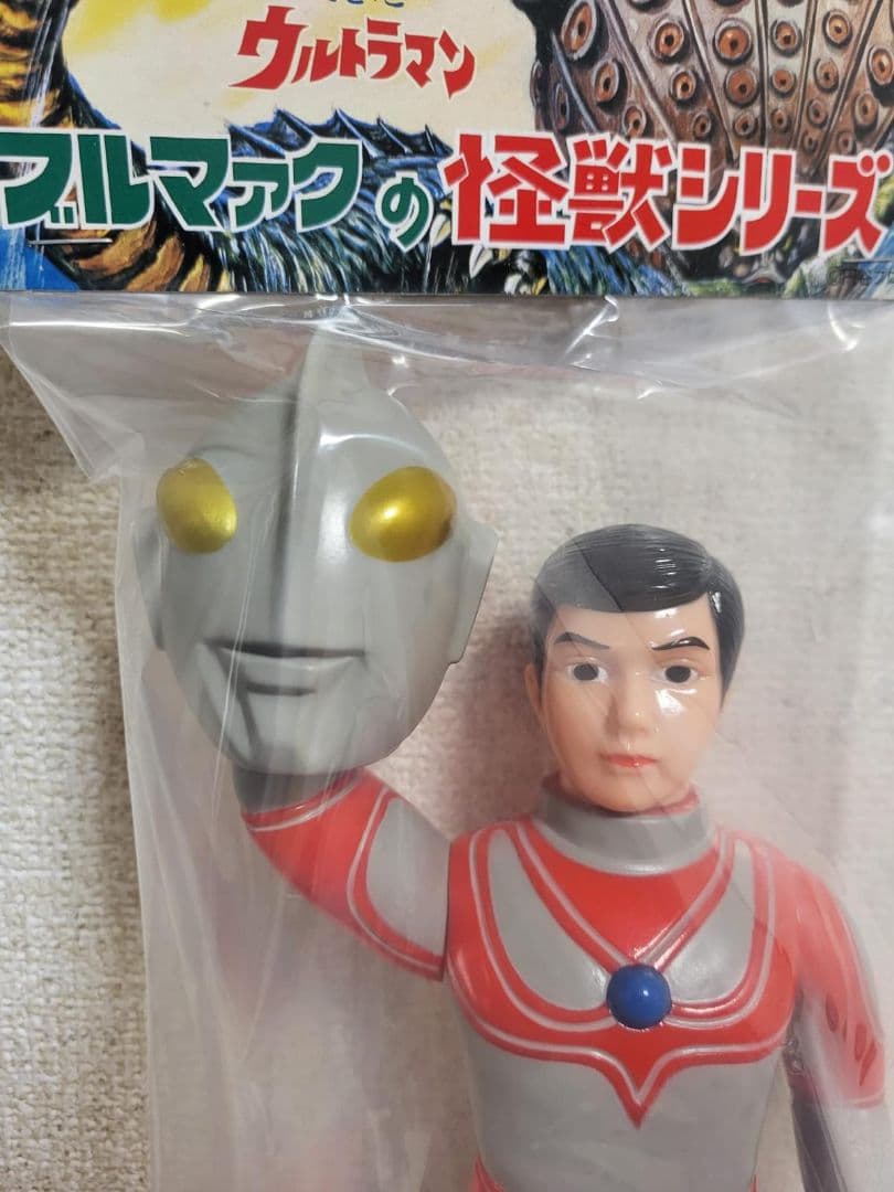 ブルマァク マスク取れ大帰ってきたウルトラマン レトロカラー ソフビ