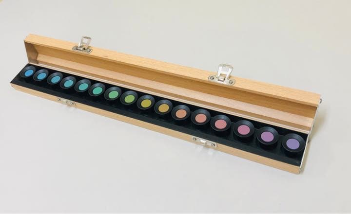 パネルD15 色覚検査器 - メルカリ