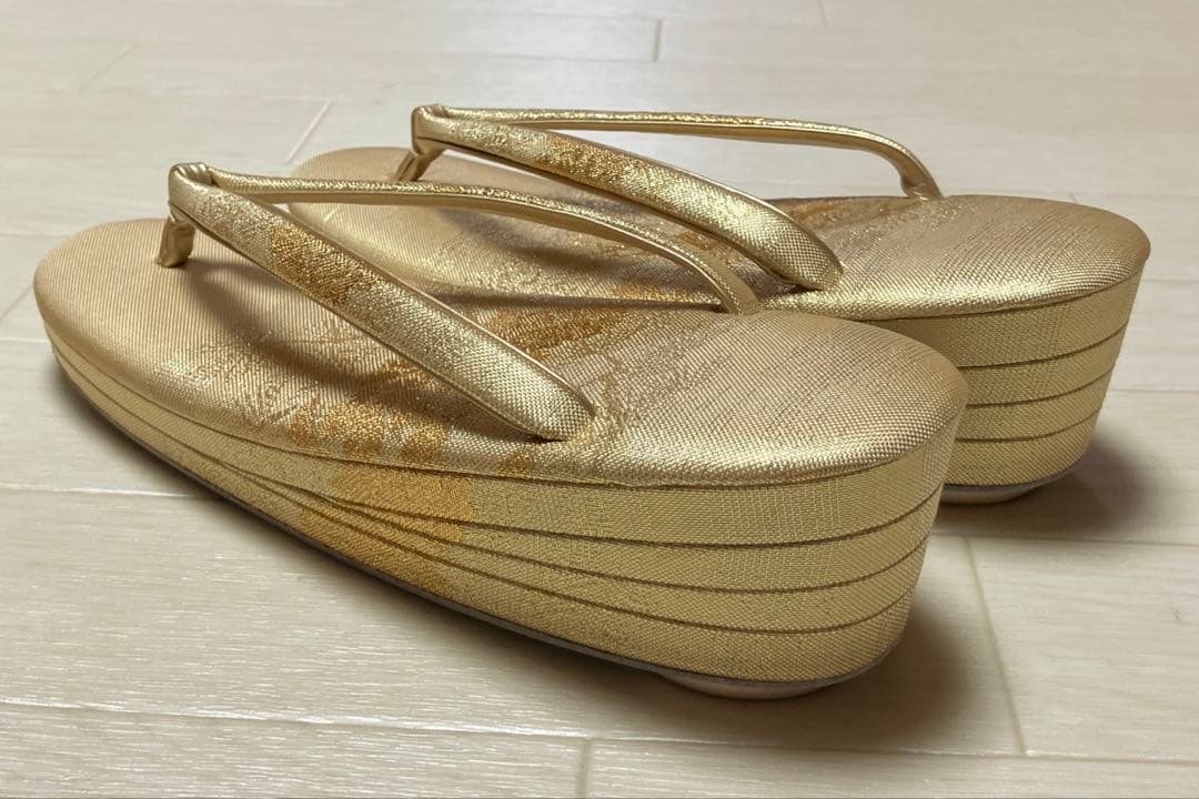 《未使用》佐賀錦　草履バッグセット　東京芝山　正絹　ゴールド　金糸