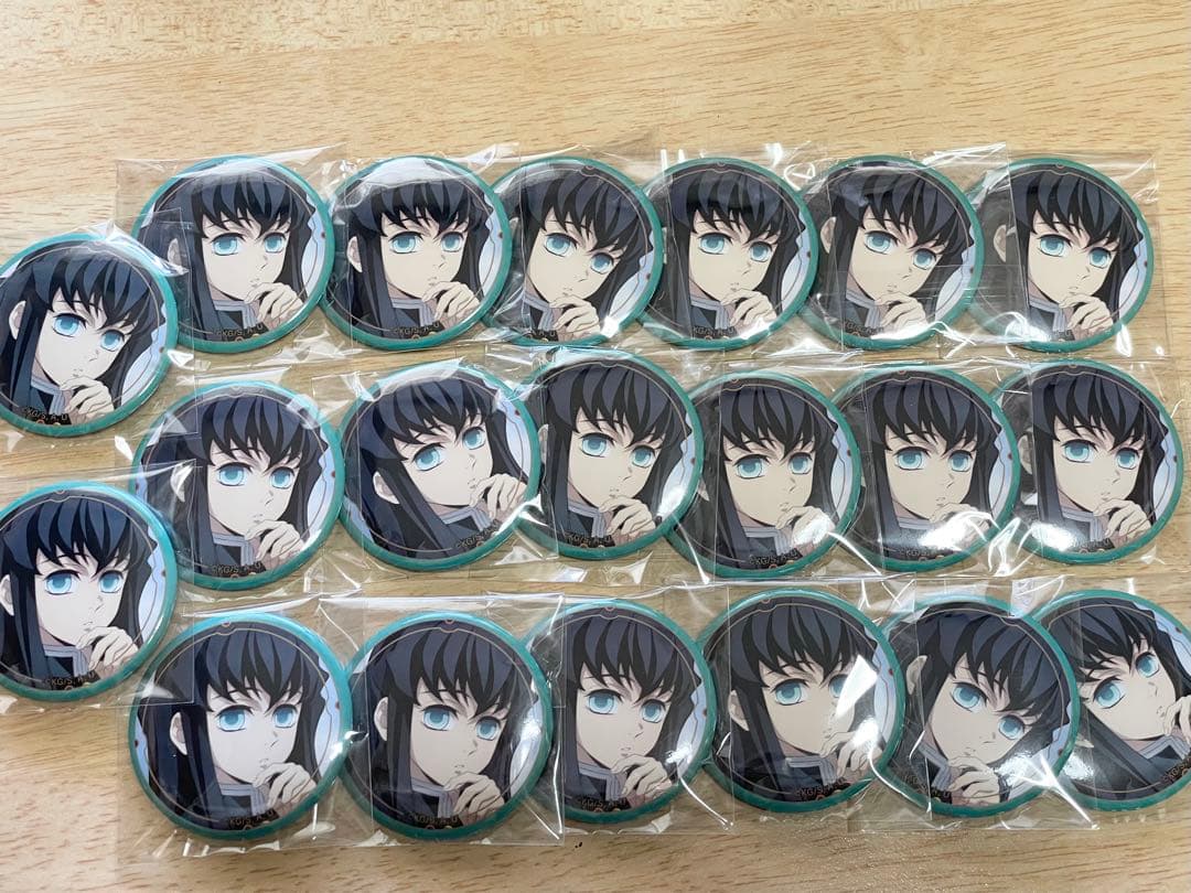 鬼滅の刃 推し隊士バッジコレクション 時透無一郎 缶バッジ - メルカリ