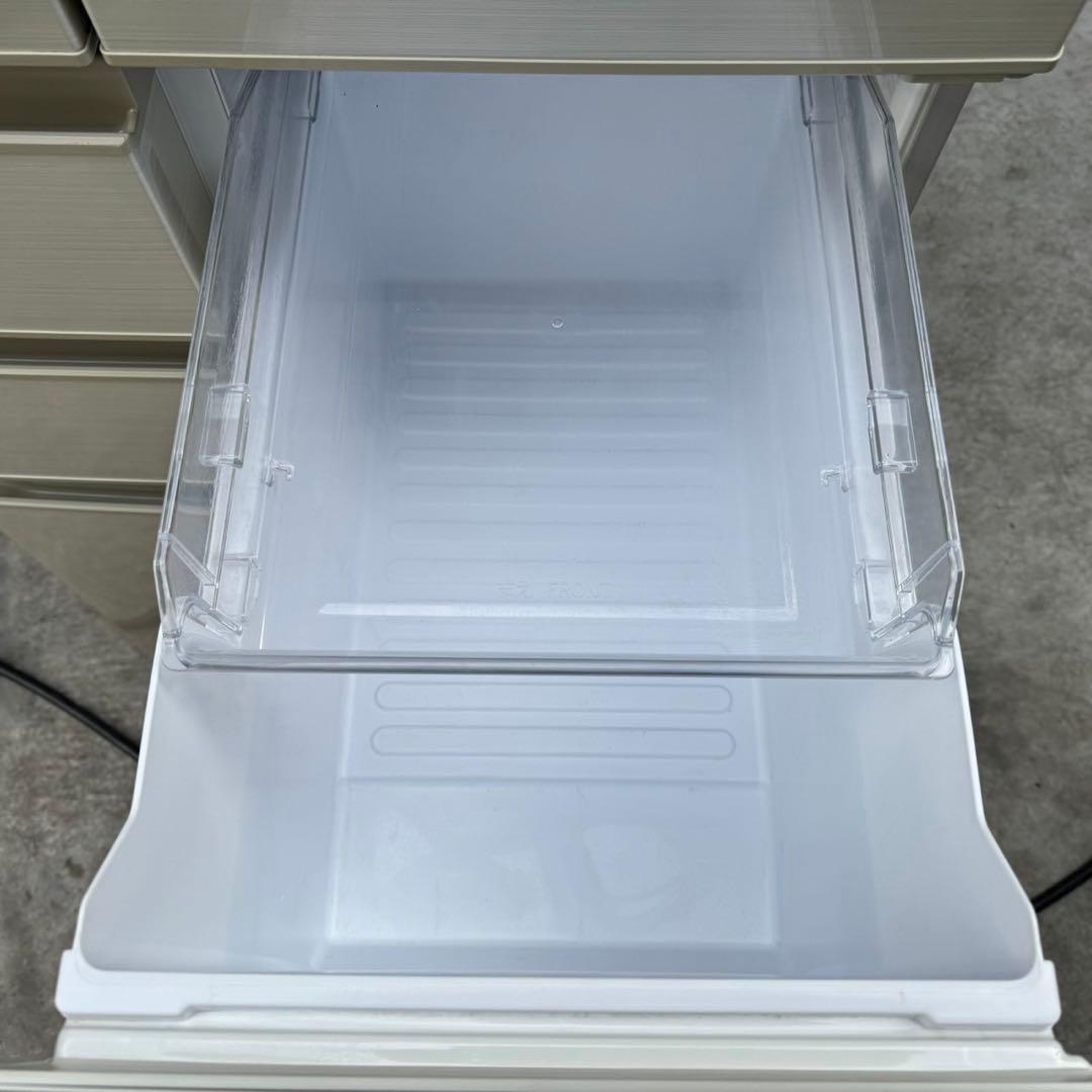 89⭐️日本製☆2019年製☆シャープ 冷蔵庫 6ドア 大型 自動製氷