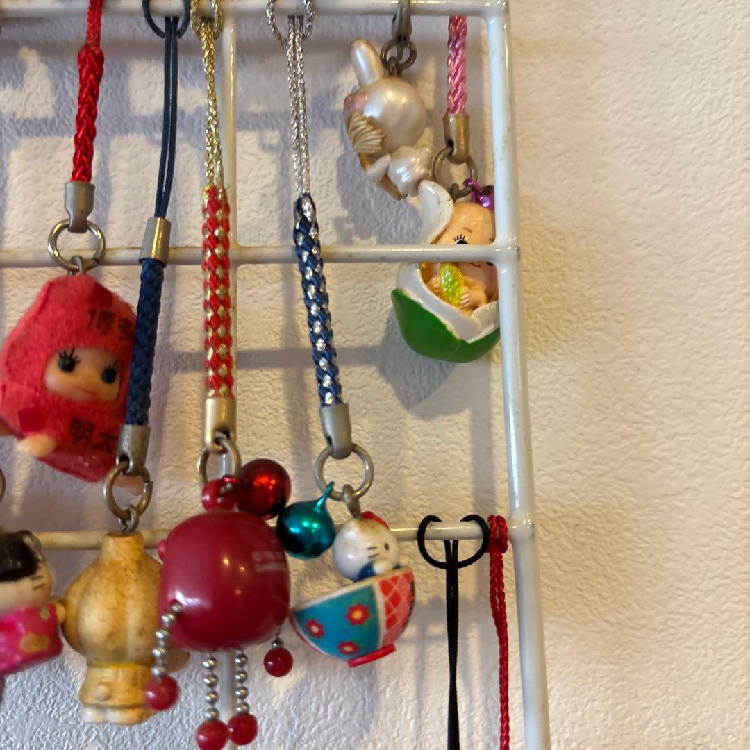 キューピーとキティのストラップ 九州メインのキャラクター ご当地