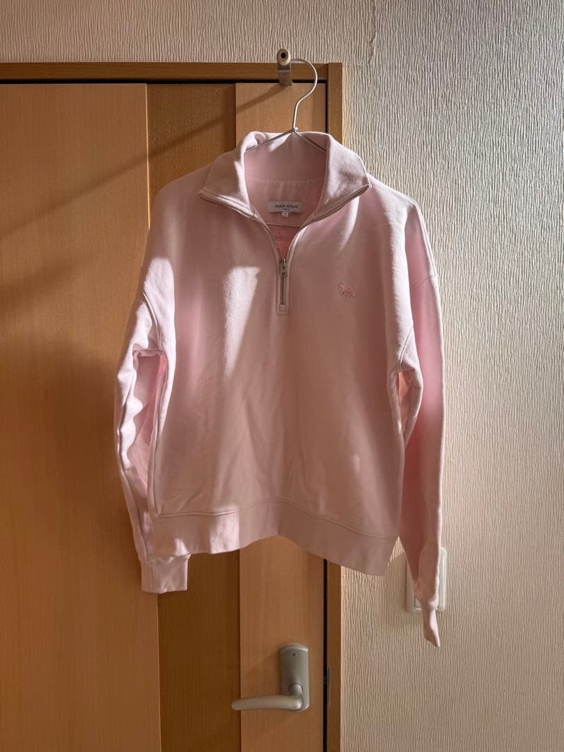 MaisonKITSUNE Sサイズ ハーフジップスウェットシャツ ピンク - メルカリ