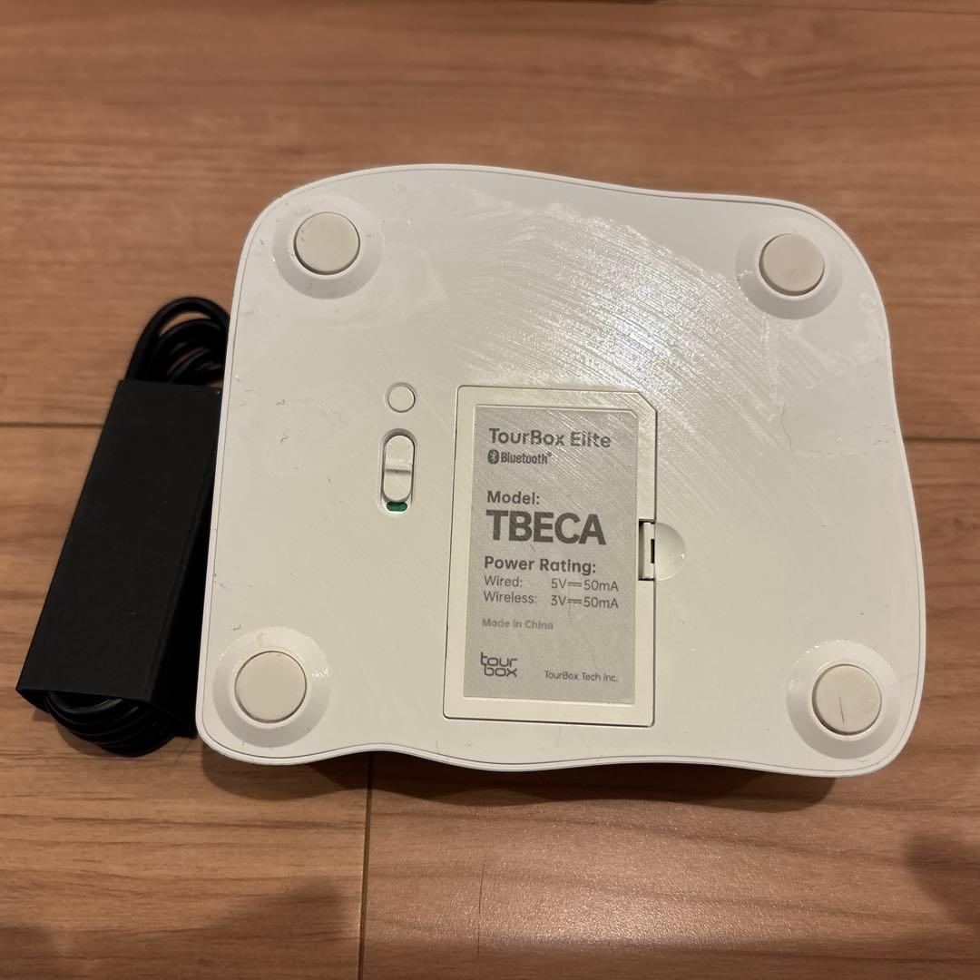 TourBox Elite アイボリーホワイト】USBケーブル付き - メルカリ