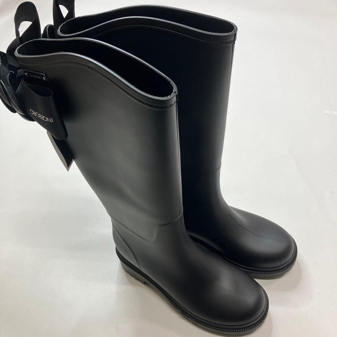 新品未使用】インゲボルグ 黒 カメリアリボン付き レインブーツ/2024年