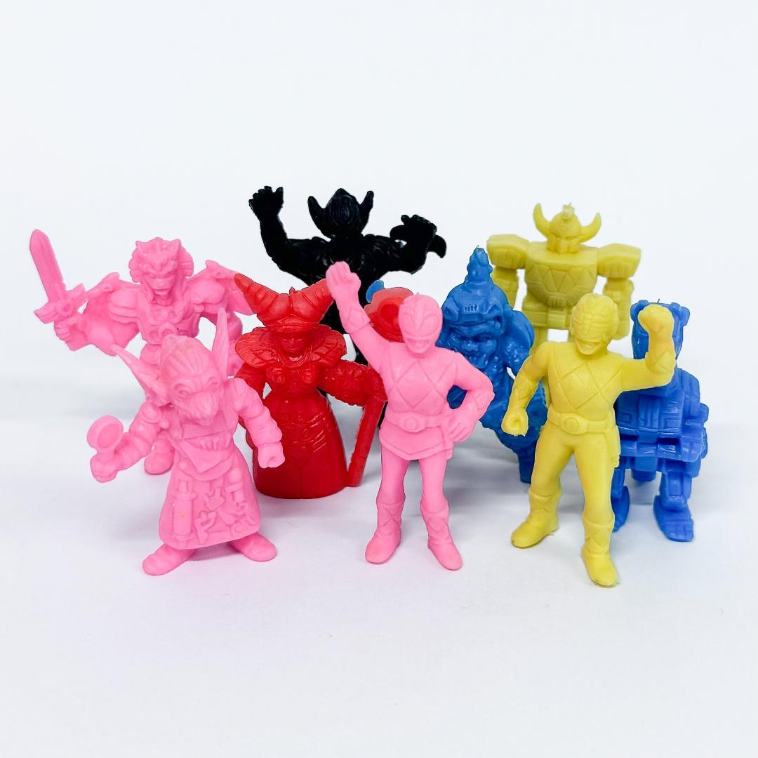 恐竜戦隊ジュウレンジャー 消しゴム 9体 - メルカリ