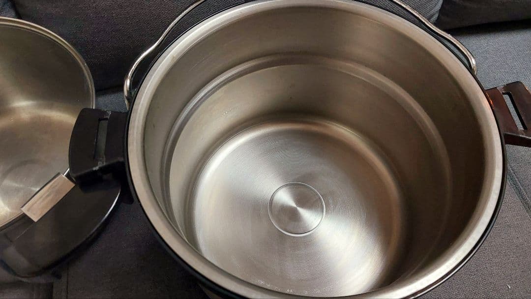 生産終了商品　TIGER 保温調理鍋　まほうなべ　5.2L NFB-A520