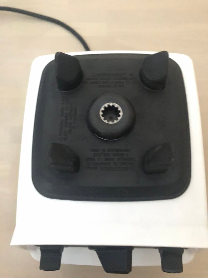 バイタミックス 高性能ブレンダー E320 VM0202 - メルカリ