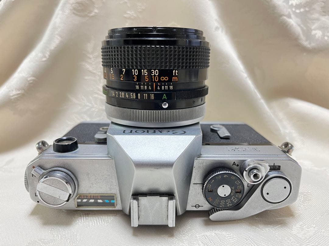 キャノンFX レンズ開放F1.4でのみ使用可能 ボケの美しい 明るいレンズ