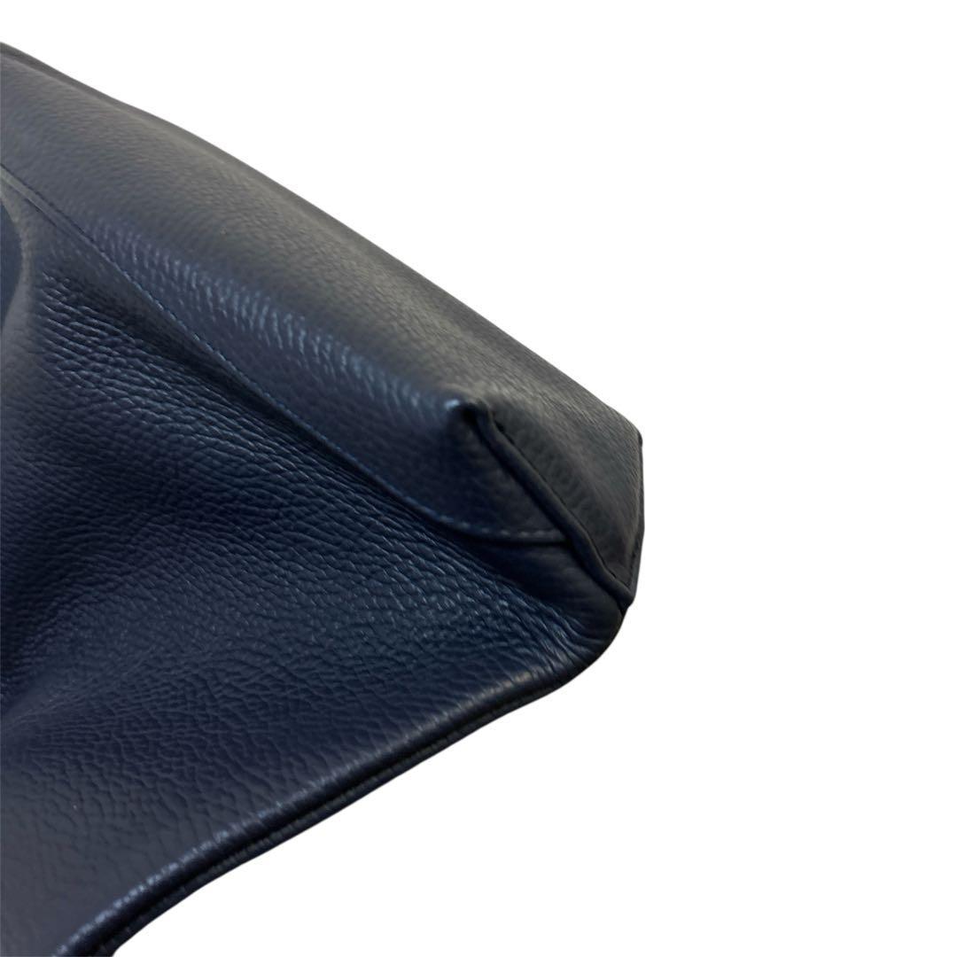 希少！】ヤングアンドオルセン レザー 伊勢丹限定 シルバーロゴ