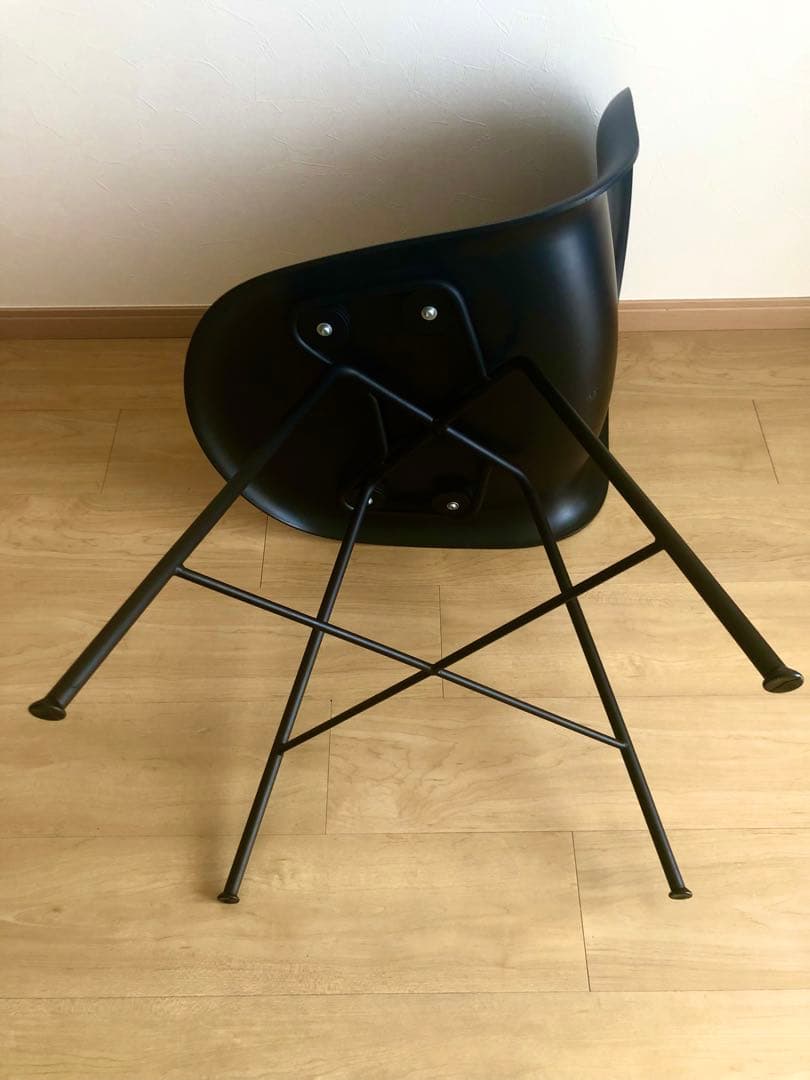 ☆sea様専用 ◇美品GUBI ダイニングチェア（2脚セット可）送料込