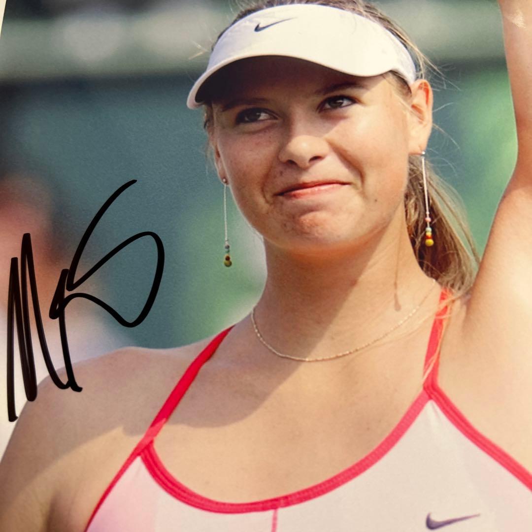 マリア・シャラポワ 直筆サイン写真 - メルカリ