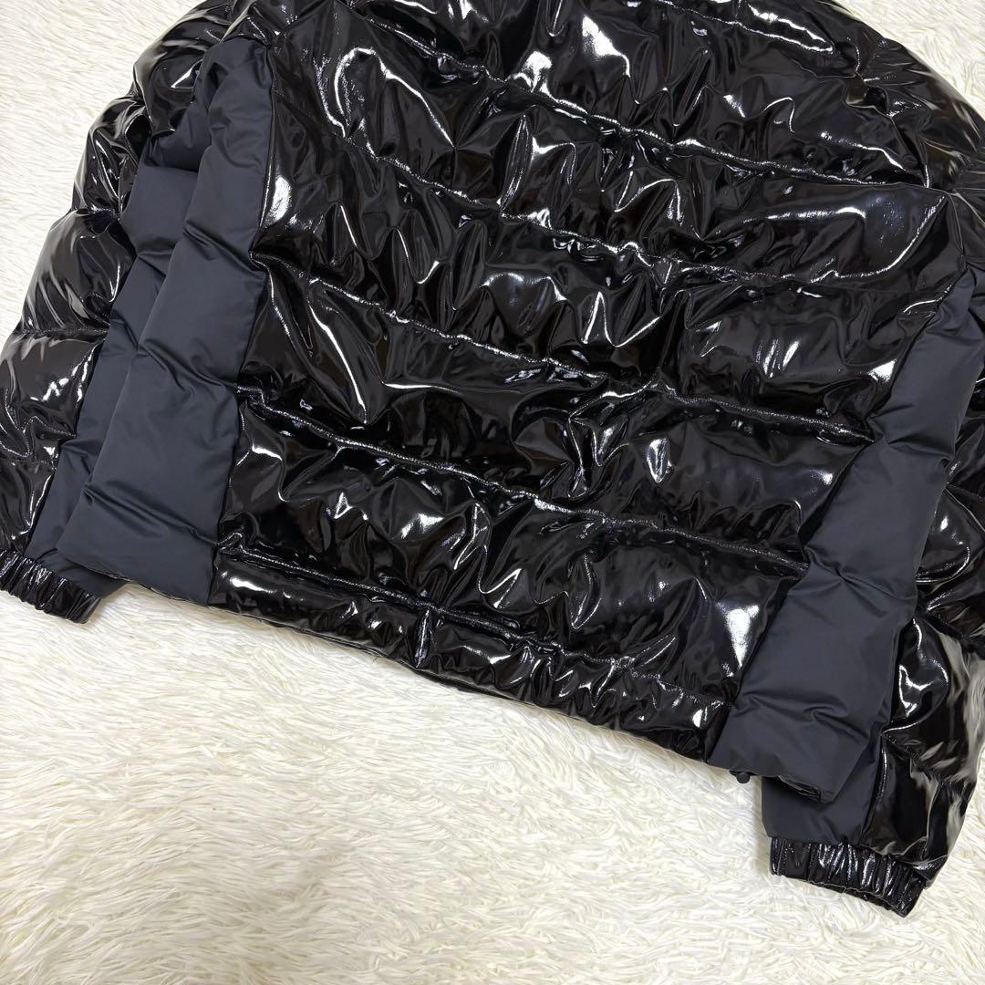 希少 NIKE ナイキ ダウンジャケット エナメル 光沢 ブラック 黒 短丈 S