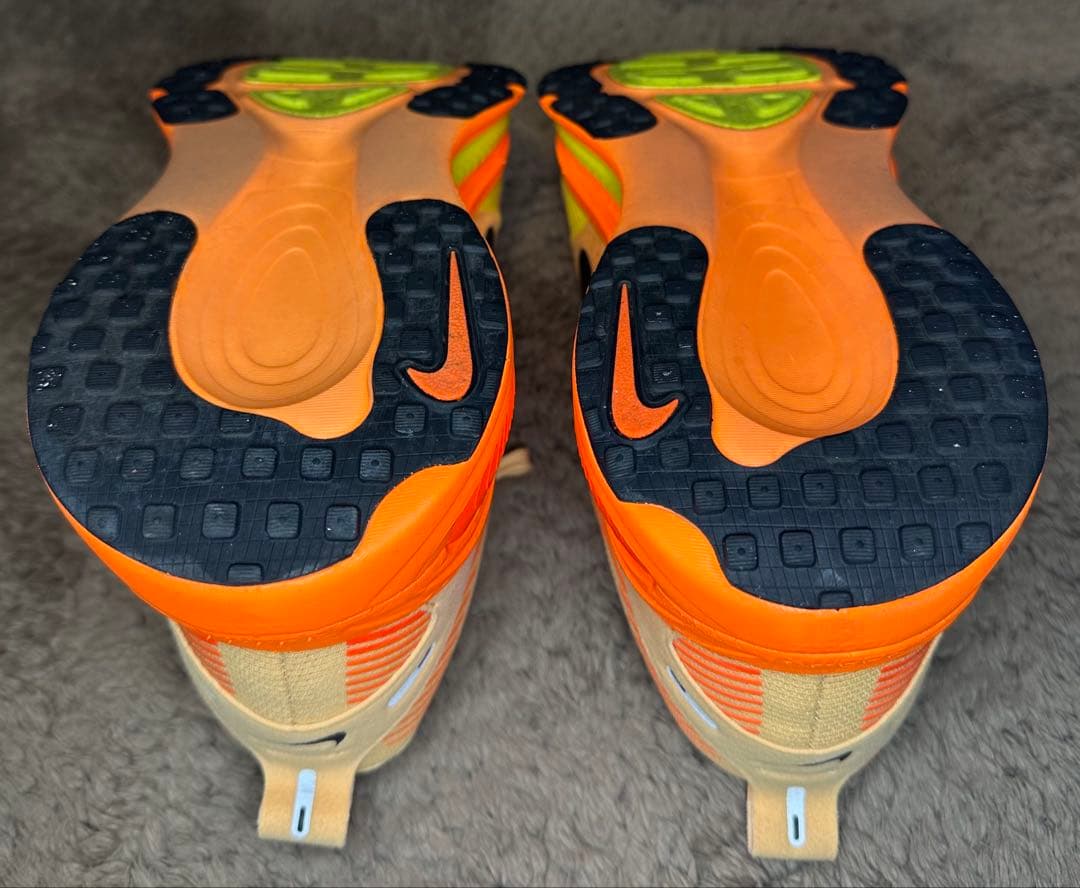 ナイキ　ボメロ18 27.5cm