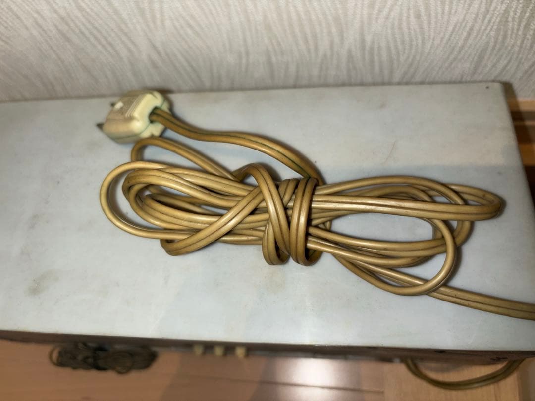 昭和レトロ】東芝 真空管ラジオ かなりやFS 5UL-428【ジャンク扱い】