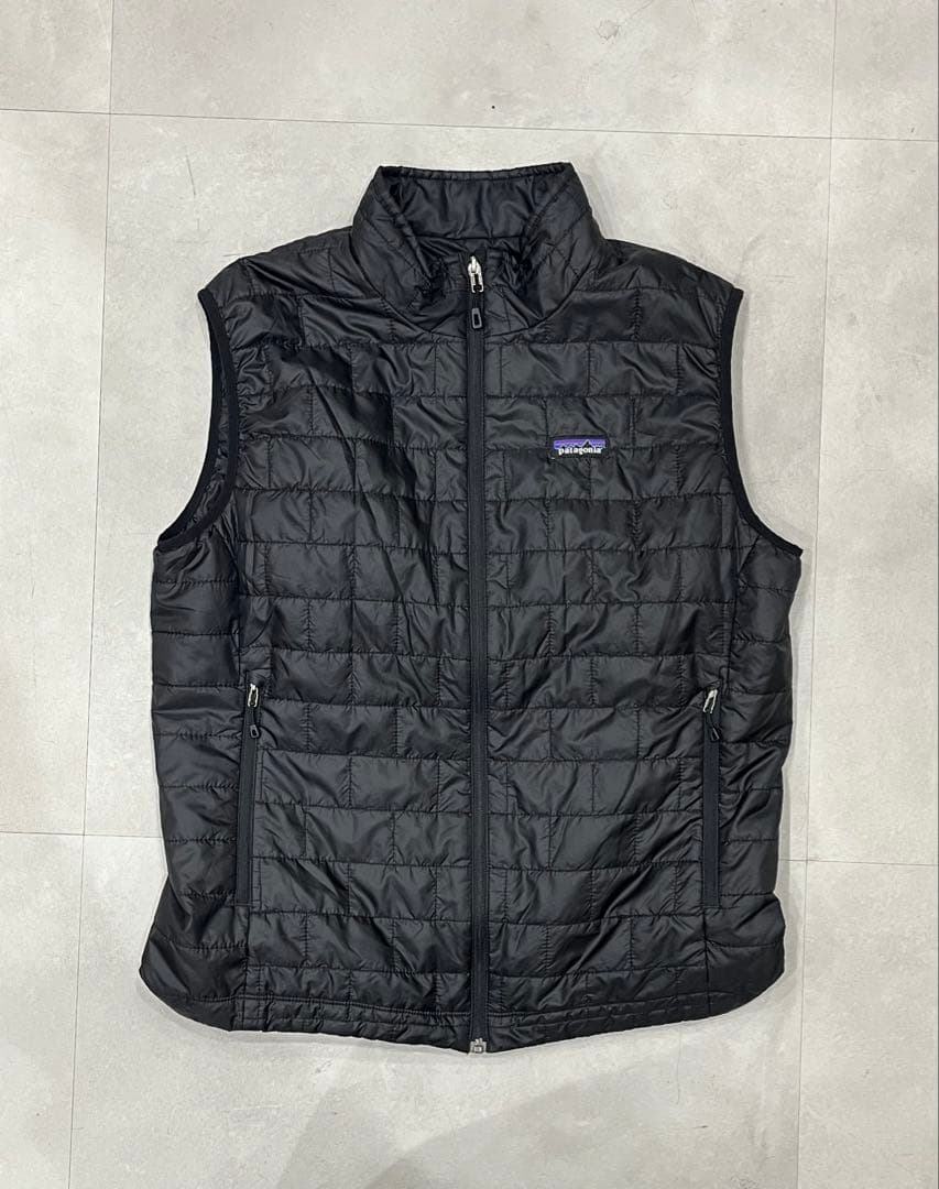 T*y様 美品　patagonia 黒 ナノパフベスト Lサイズ　nano pu M] patagonia ナノパフ ベスト 黒 プリマロフト パフ パタゴニア